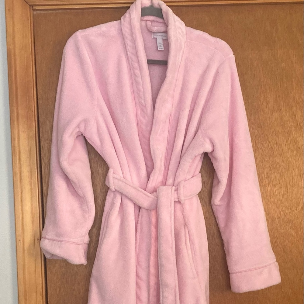 Fleece Cozy Pink Bathrobe - Picture 2 of 5